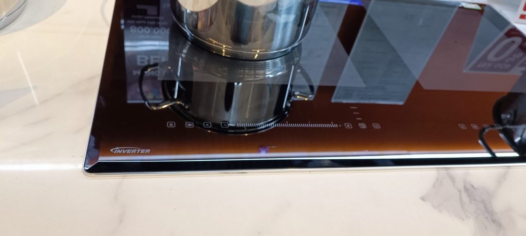 z3609213030415_2109437bb00d1e219871a0c0aa93c67d